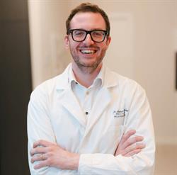 Dr. Andrea Boccolini