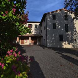 Lavori di Artigianato delle Clarisse di S. Maria di Monteluce in S. Erminio