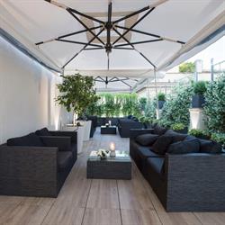 Terrace Pantheon Relais