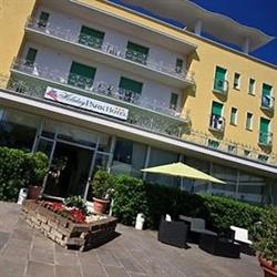 Hotel Holiday Park