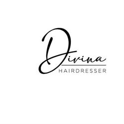 Divina Hairdresser