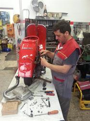 Officina moto e scooter Manoni