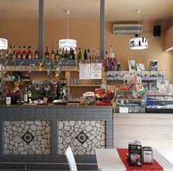 Mon Amour Cafe' Bar