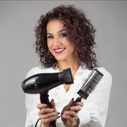 Lilly Di Matteo Hairstylist
