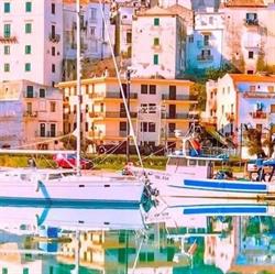AMARE