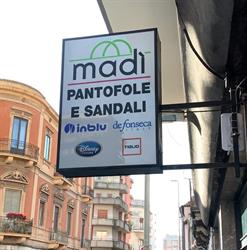 Madì Pantofole e Sandali