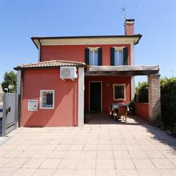 Donatella House