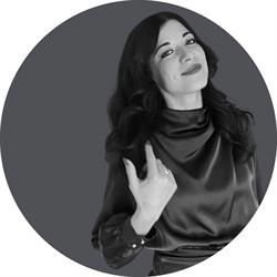 Erjola Lumi Consulente