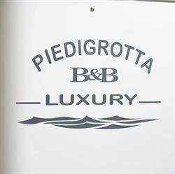 Piedigrotta B&B Luxury