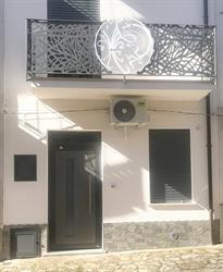 Nel Borgo Di Capri Leone