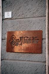 Big Thunder - Vintage Clothing & Other Stuff