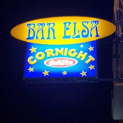 Bar Elsa cornight