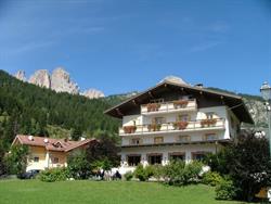 Albergo Contrin - Fontanazzo - Mazzin (TN)