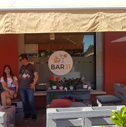 Bar 31 Catalina