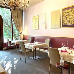 Il Blue Restaurant