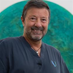 Prof. e Dr. Maurizio Pisapia - Chirurgia Plastica