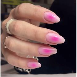Maksymiuk Nails di Maksymiuk Mariia