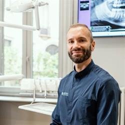 Dr. Andrea Scoccia, Chirurgia ed Estetica del Sorriso