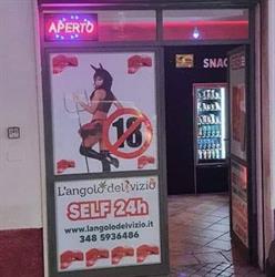 L' Angolo DEL VIZIO self h24