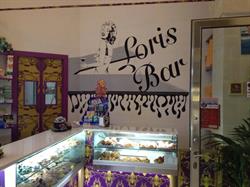 Loris Bar