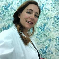 Dottoressa Imma De Vivo - Chirurgo Plastico