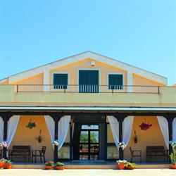 Medusa MDNA residence