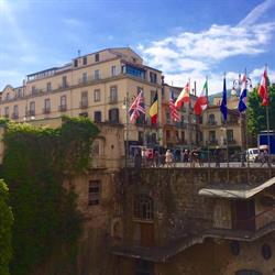 Piazza Tasso Max Relais & Suites