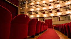 Teatro Comunale del Giglio Giacomo Puccini