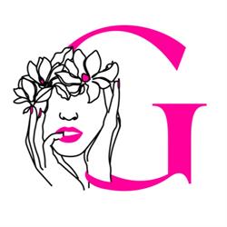 G Vanity Nails