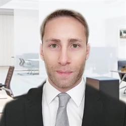Avv. Raffaele Nugnes