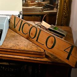 Vicolo 4