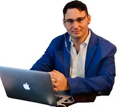 Dott. Alessandro Orlando psicologo e specialista in ipnosi clinica