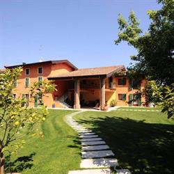 Agriturismo CorteZenati Lago di Garda