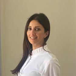 Dottoressa Alessandra Leonardi Maxillo-facciale - Gnatologo