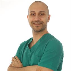 Dott. Giovanni Silvestri - Dentista Trieste
