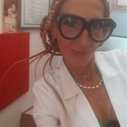 La curandejra erboristeria e studio di naturopatia massaggi