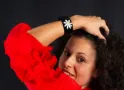 Modella con Bracciale di Giovanna Albanello