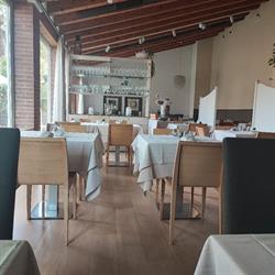 Trattoria La Famiglia