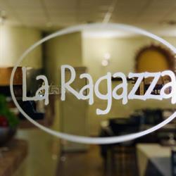 La Ragazza