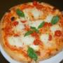 Pizzeria con Forno a Legna