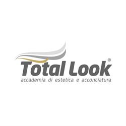 Accademia Total Look