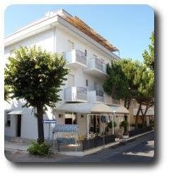 Hotel Lora