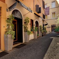 ALBERGO TREVI SRL