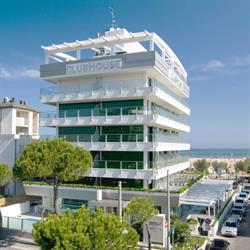 Club House Hotel