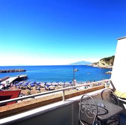 Albergo Baia Di Puolo SRL
