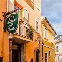 Albergo Della Corte 2 Stelle