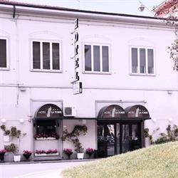 Albergo La Torre Eredi Di Menichini Sergio Di Meni