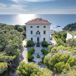 Albergo Villa Parisi
