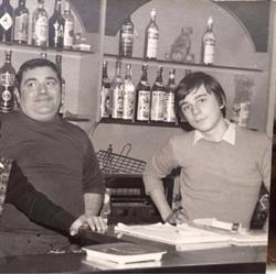ZHOU JANG LI E C. SAS BAR CRISTAL