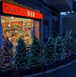 Queen‘s Bar